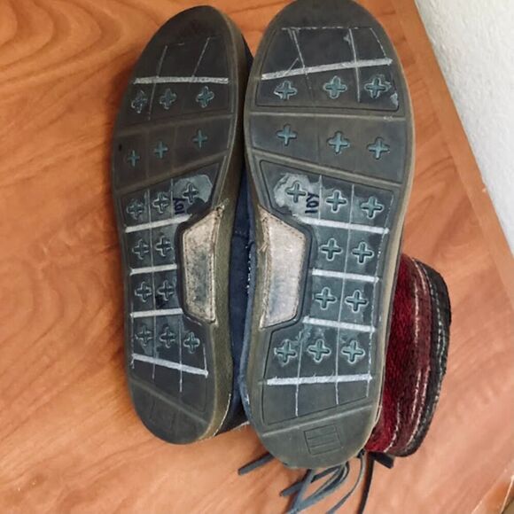 Tom's Nepal Boots Suede Wool Gray Red Fair Isle Mixed Woven Pull-on Size 8.5 - Picture 7 of 7